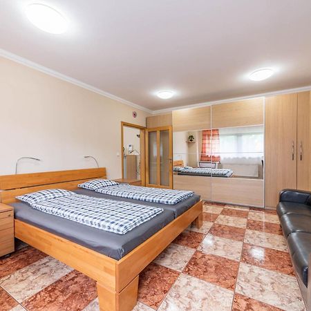 Apartman Blizko Centra Prahy Praga Exterior foto