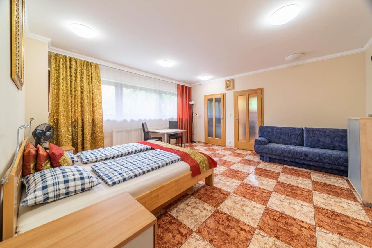 Apartman Blizko Centra Prahy Praga Exterior foto